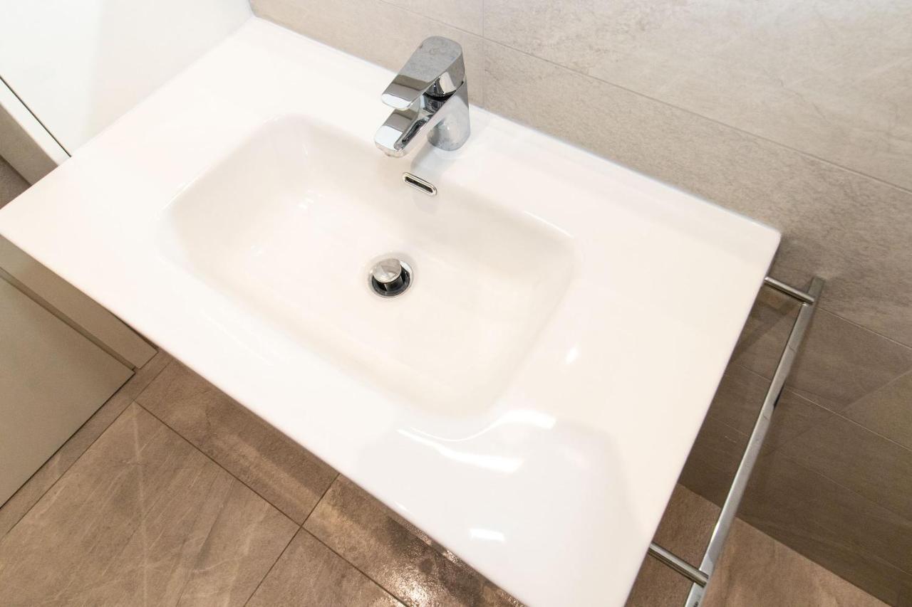 Bengasi Functional Mini Flat Lägenhet Turin Exteriör bild
